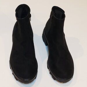 Unisa Black Zip Up Ankle Boots Size 7